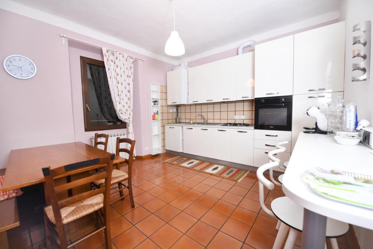 Villa Pinetina B&B Lasnigo Экстерьер фото
