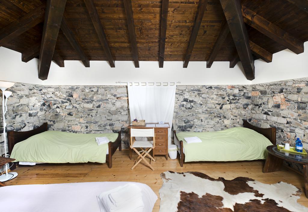 Villa Pinetina B&B Lasnigo Экстерьер фото